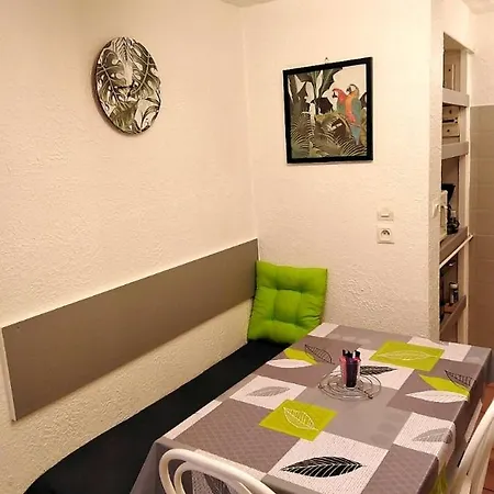 Apartment T1 Quartier Chateau De